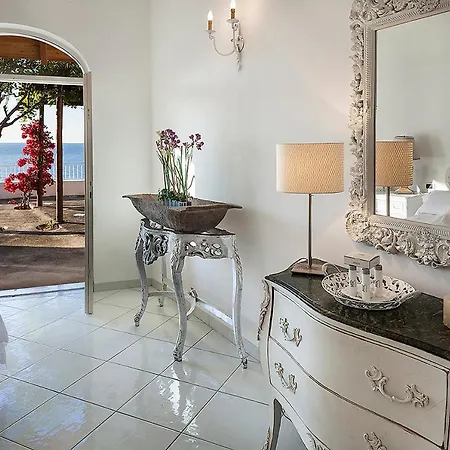La Resort&spa Hotel