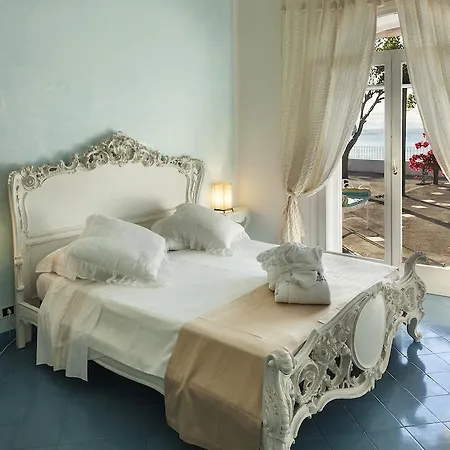 La Resort&spa Hotel *